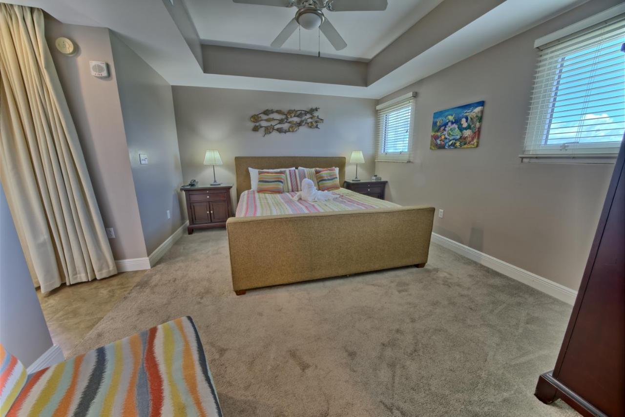 Sterling Breeze - Cozy Beachfront One Bedroom Condo Panama City Beach Esterno foto